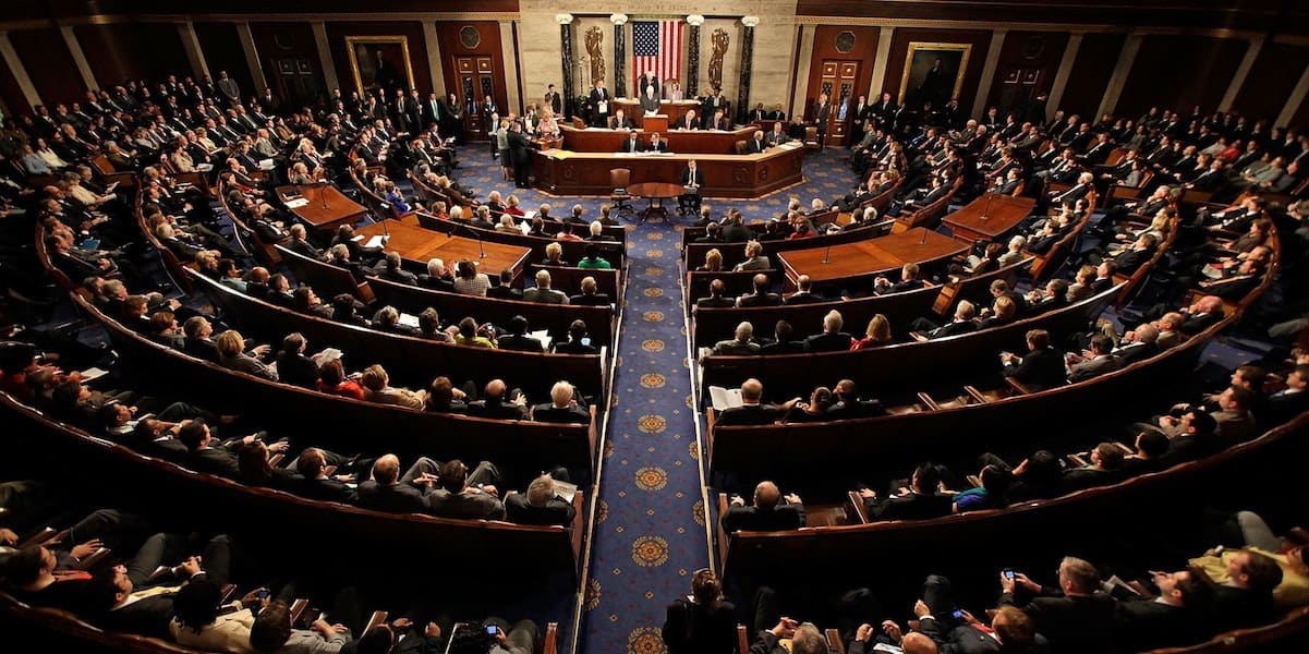 CONGRESS-AND-THE-AISLE